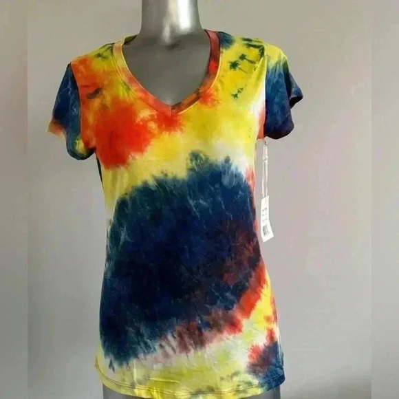 FREE 🆕Emme Jordan Premium Tie Dye T Shirt - Picture 4 of 14